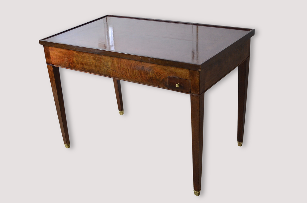 Table &agrave; jeux tric-trac en acajou style Louis XVI Meubles