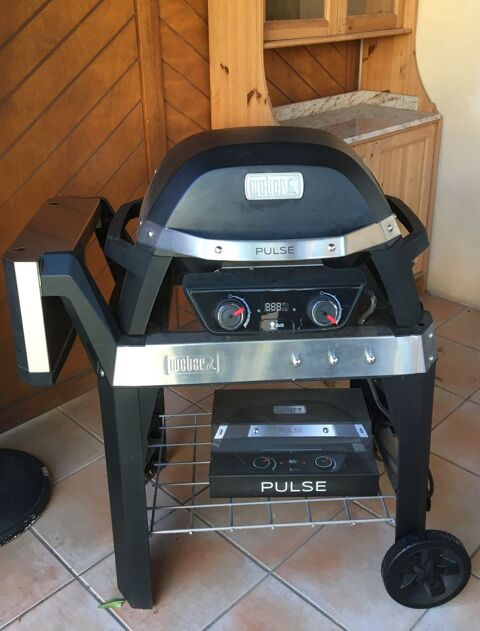 Barbecue WEBER Montauroux (83)