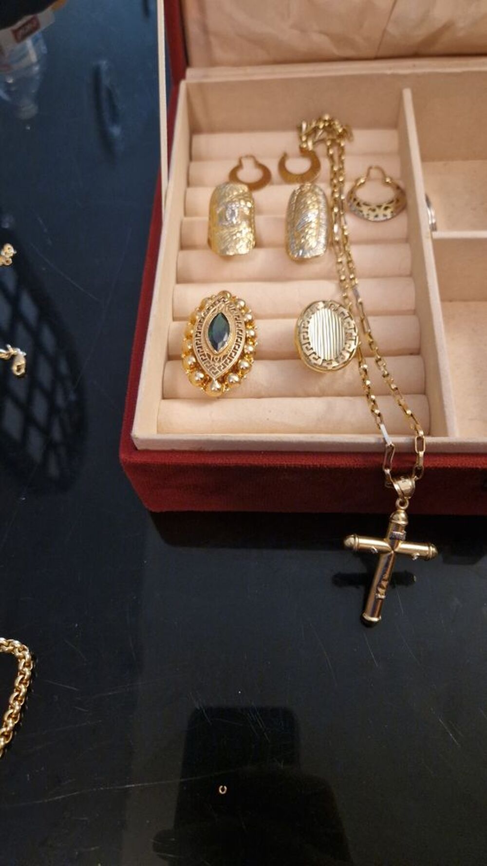 lot de bijoux or .14k..18k Bijoux et montres