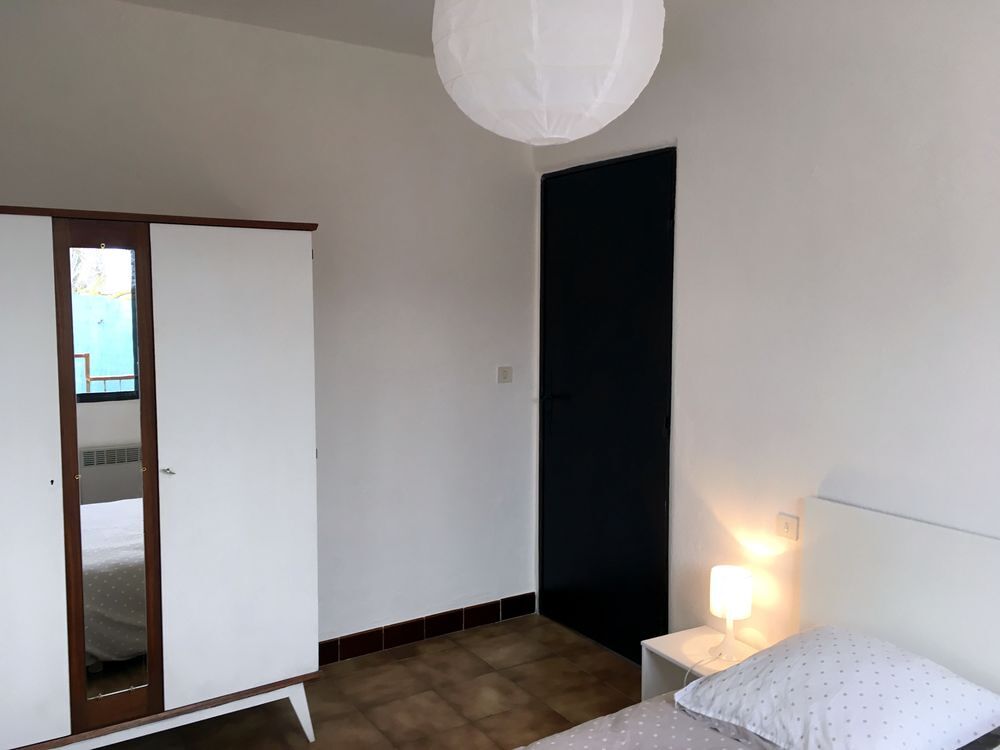   VACANCES OU CURE EN PLEINE NATURE PRES DE GREOUX LES BAINS Provence-Alpes-Côte d'Azur, Gréoux-les-Bains (04800)