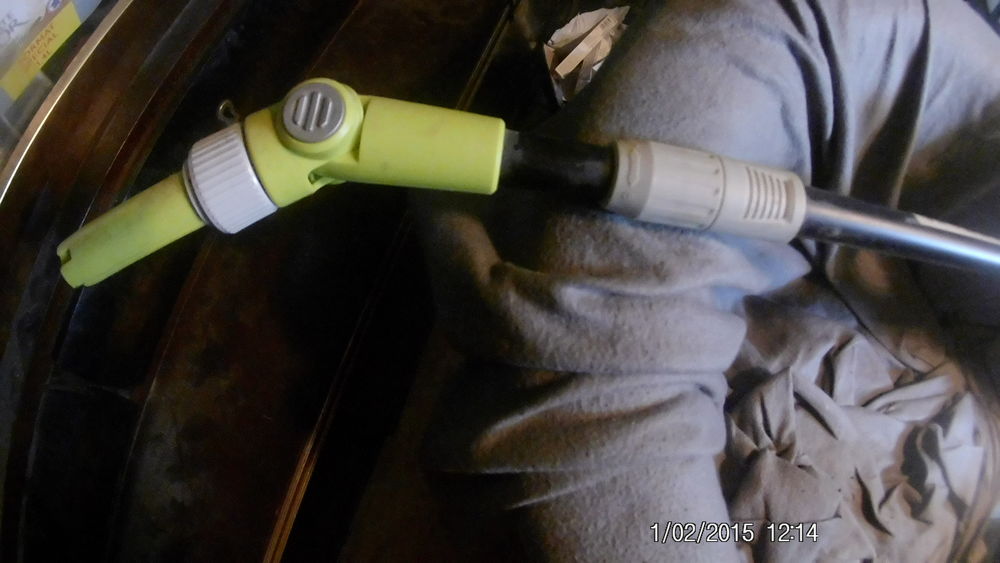 SECATEUR RYOBI 4V Bricolage