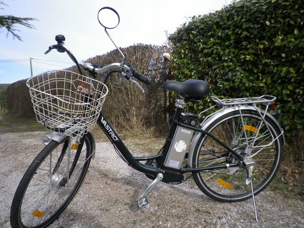 v&eacute;lo &eacute;lectrique femme T B E . Vélos