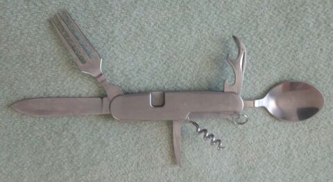 Couverts pliables 19 La Courneuve (93)