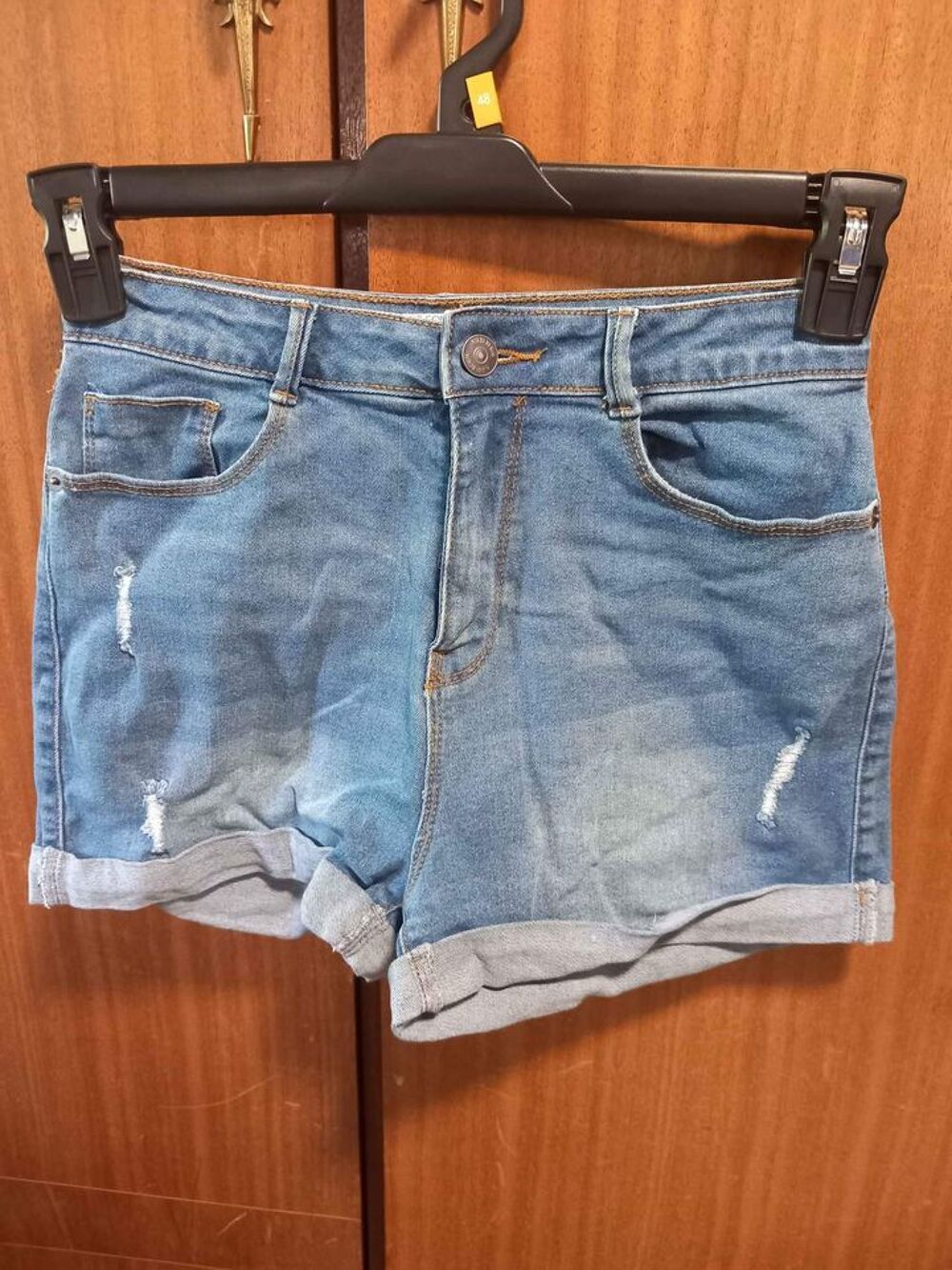 Short en jeans T34 Vêtements