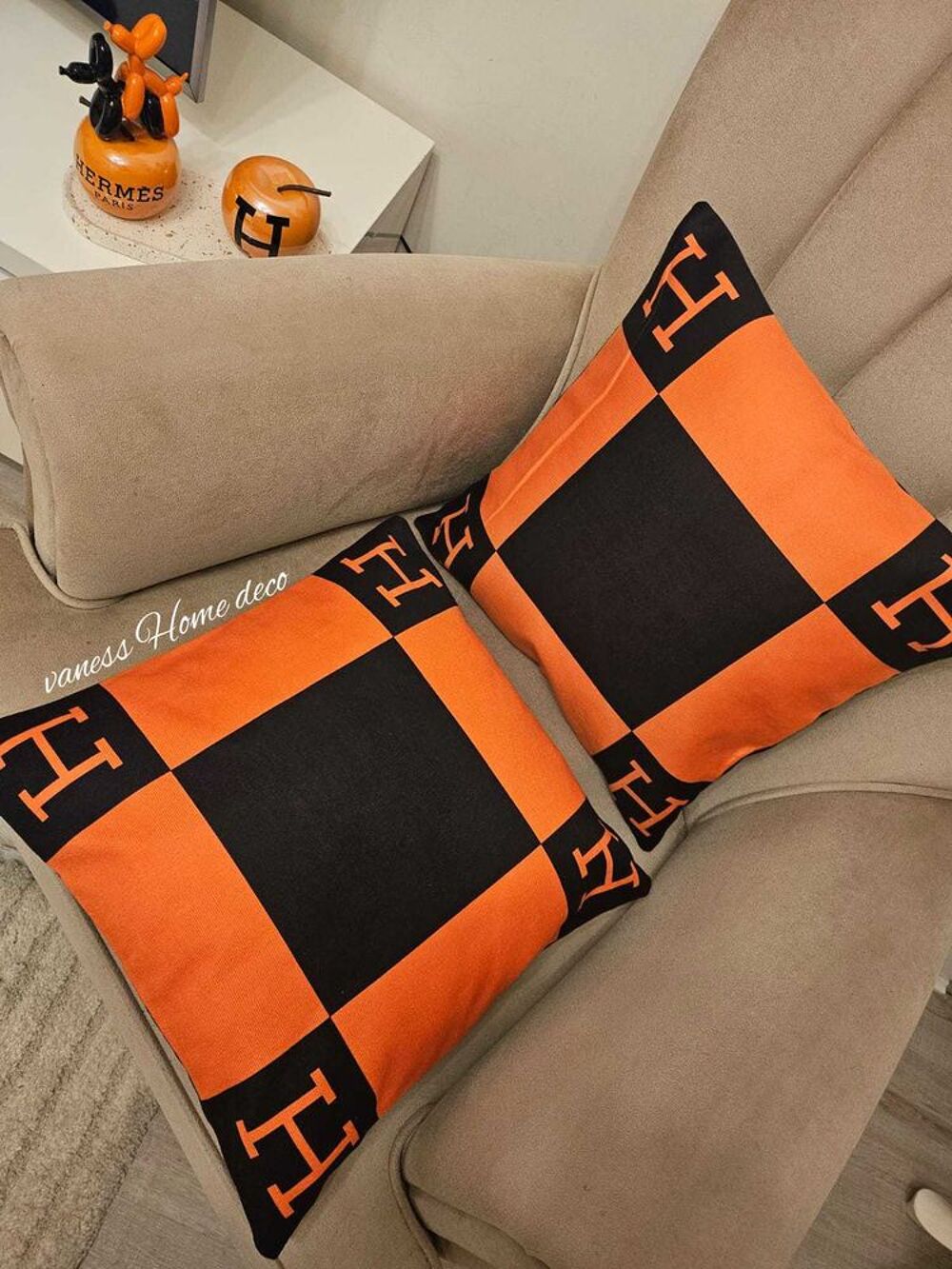 coussin deco neuf 100%coton 30e l'unit&eacute; D�coration