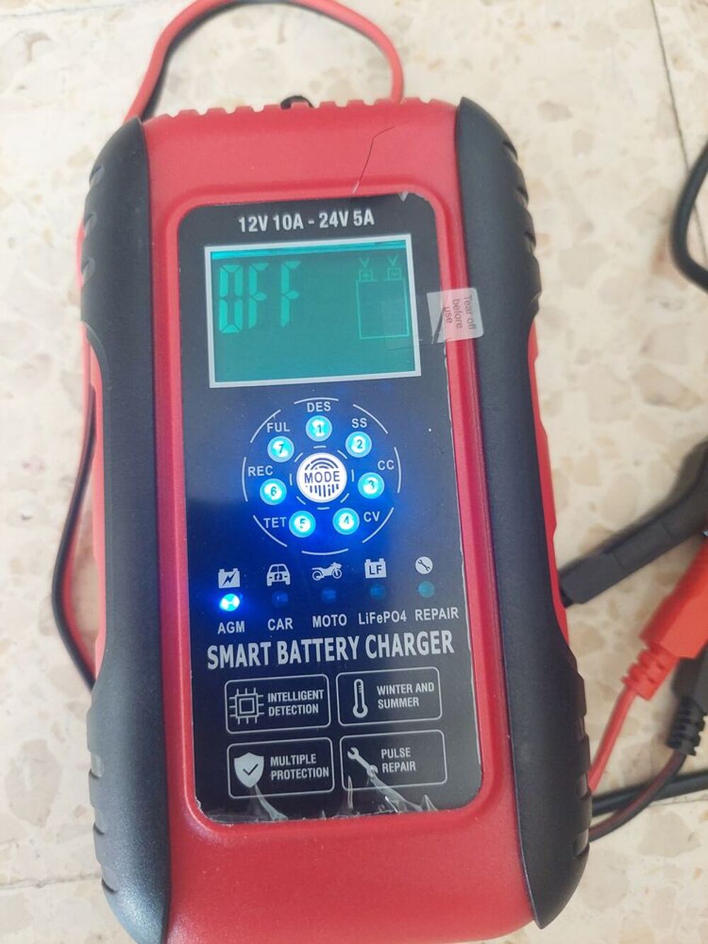 : chargeur de batterie voiture / moto / camion inte Bricolage