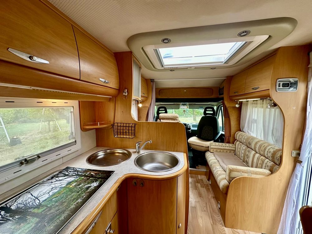  2004 occasion 31250 REVEL