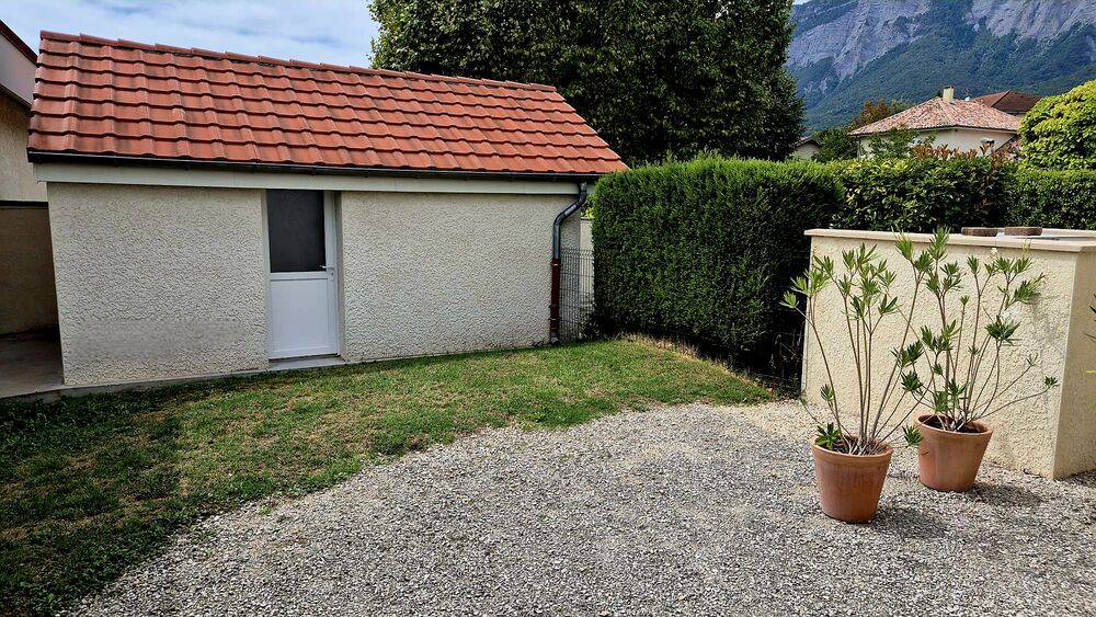Location Appartement T3 à St nazaire les Eymes Saint-nazaire-les-eymes