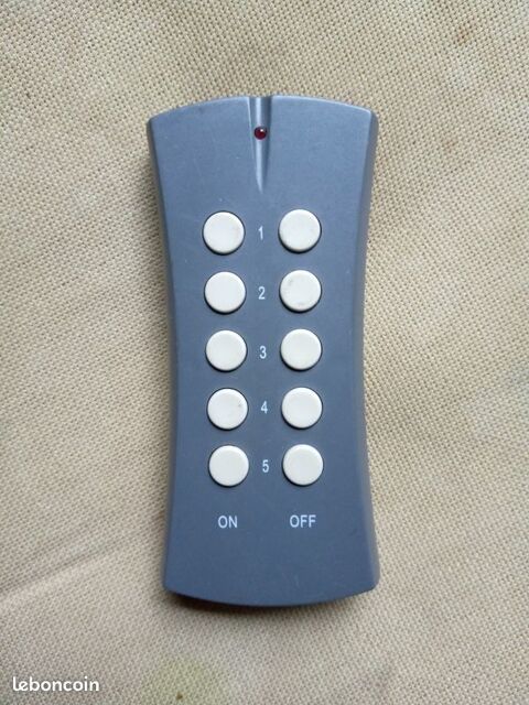 t�l�commande VOLTMAN DIO041050 40 Beauchamp (95)