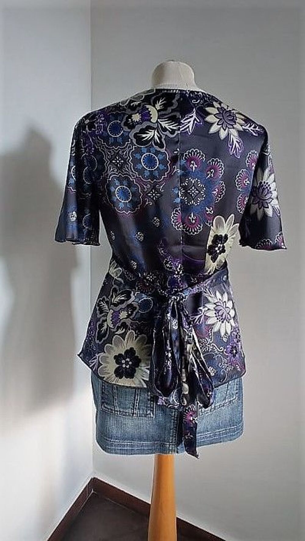 Blouse Top en soie UTTAM LONDON M 38 Vêtements