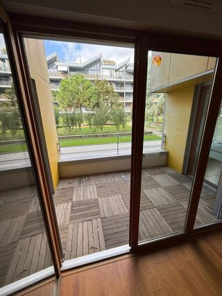  Duplex/triplex  vendre 4 pices 81 m