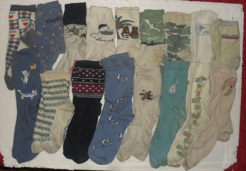 Lot de 17 paires de Chaussettes Femme Vêtements