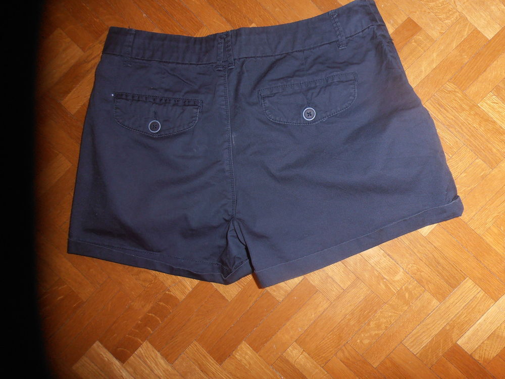 Short Springfield (93) Vêtements