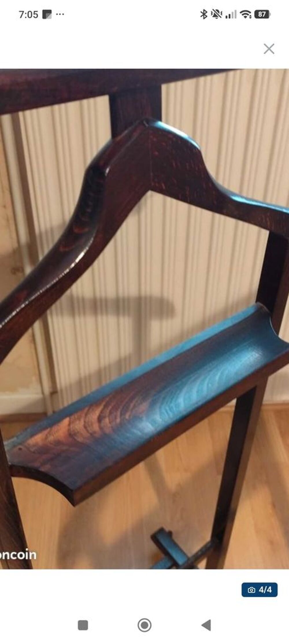 2 valets de chambre bois roulettes Meubles