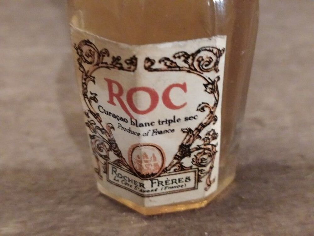 Ancienne Mignonnette Cura&ccedil;ao Roc Rocher fr&egrave;res

