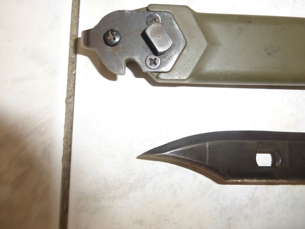 Baionnette KCB 77 OTAN verte 