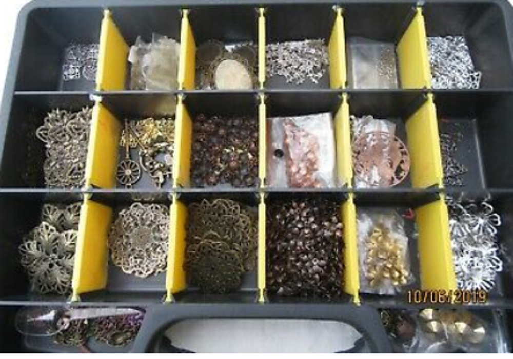 lots perles et bijoux Bijoux et montres
