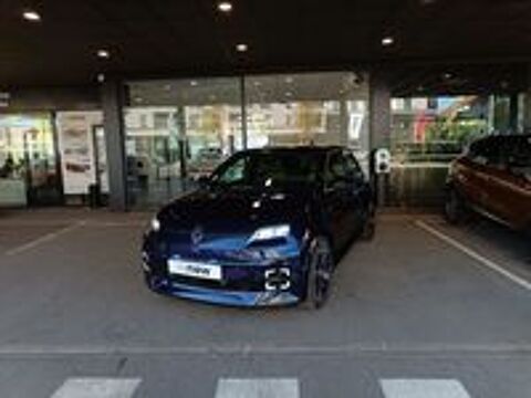 R5 Renault 5 E-Tech Electrique 150 ch autonomie confort Iconic 2025 occasion 95220 Pierrelaye