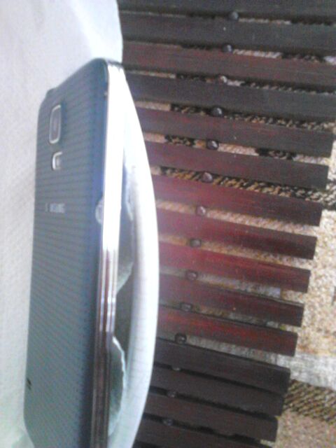 Telphone mobile G S5 et batterie pour sony Xperia
20 Ducos (97)