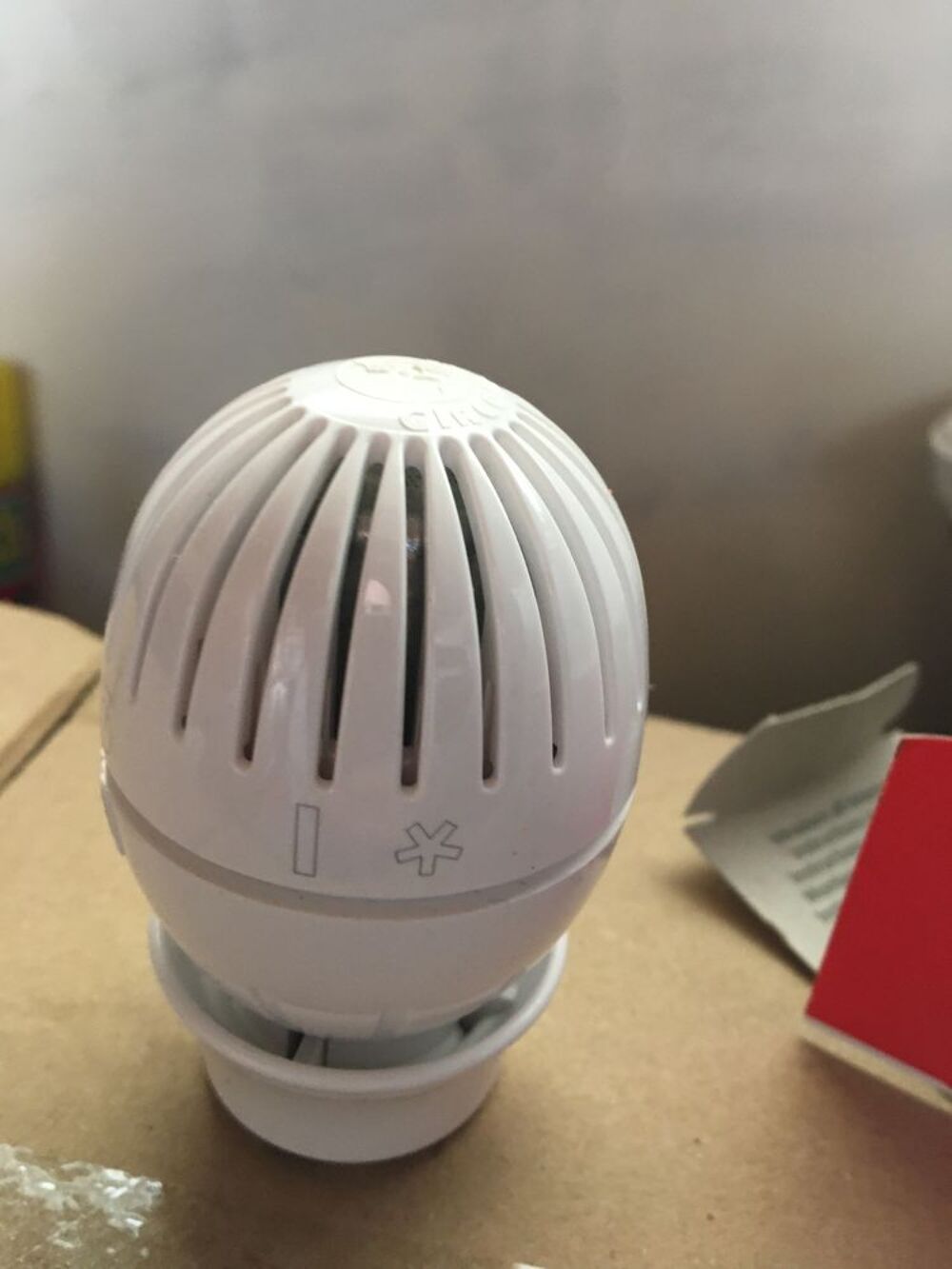 T&ecirc;tes de robinets thermostatiques Bricolage