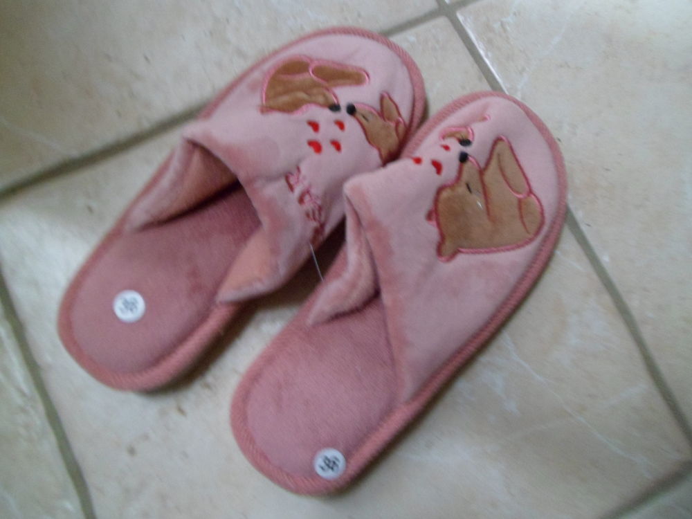 chausson rose
taille 36 Chaussures