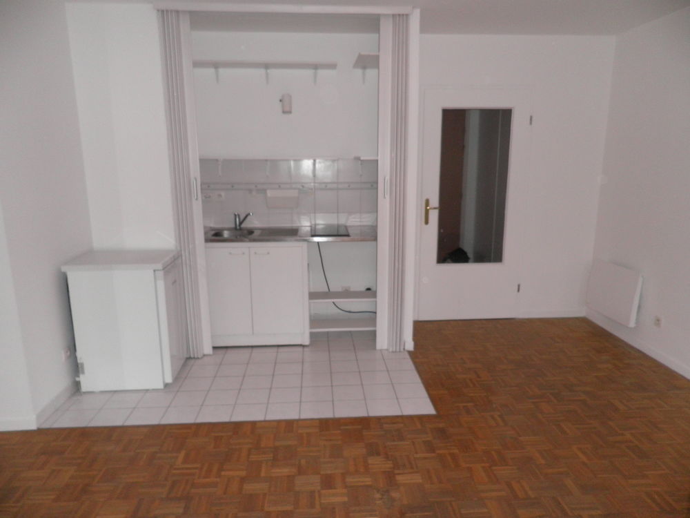Location Appartement T1 BIS DE STANDING AUX CHARPENNES Villeurbanne