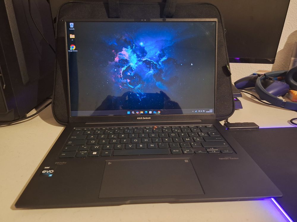 Asus ZenBook 14X OLED ? i9 / &Eacute;cran OLED 2.8K Matriel informatique