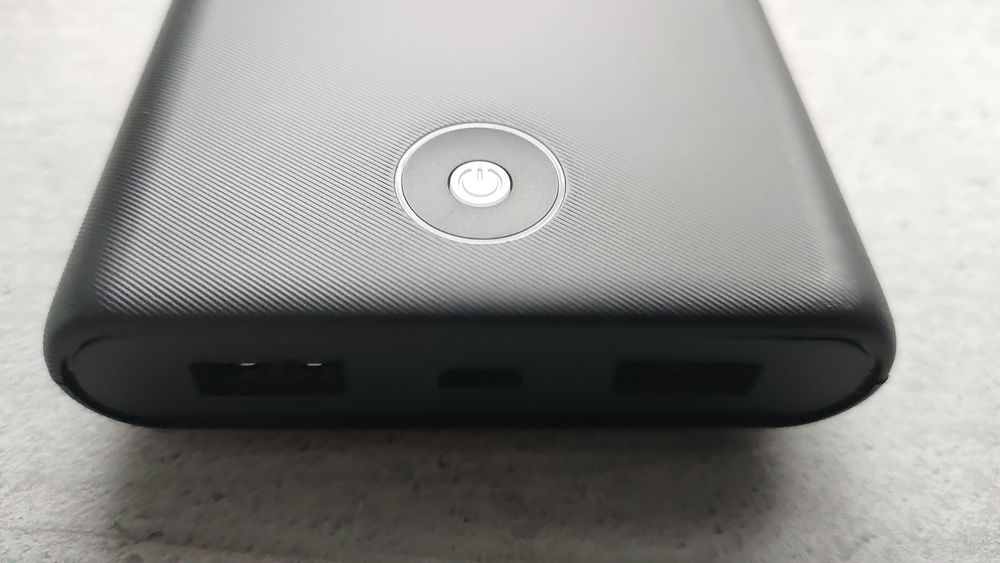 Power Bank (Batterie Externe) - Design &amp; Compact.
Matériel informatique