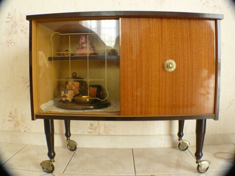 BAR sur roulettes REGENCY 30 Rochefort (17)