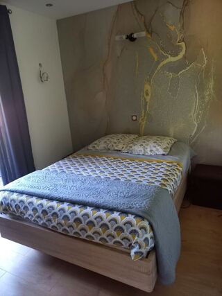  Appartement à louer 2 pièces 45 m²