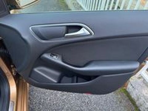 Classe B 180 BlueEFFICIENCY Design 2012 occasion 78300 Poissy