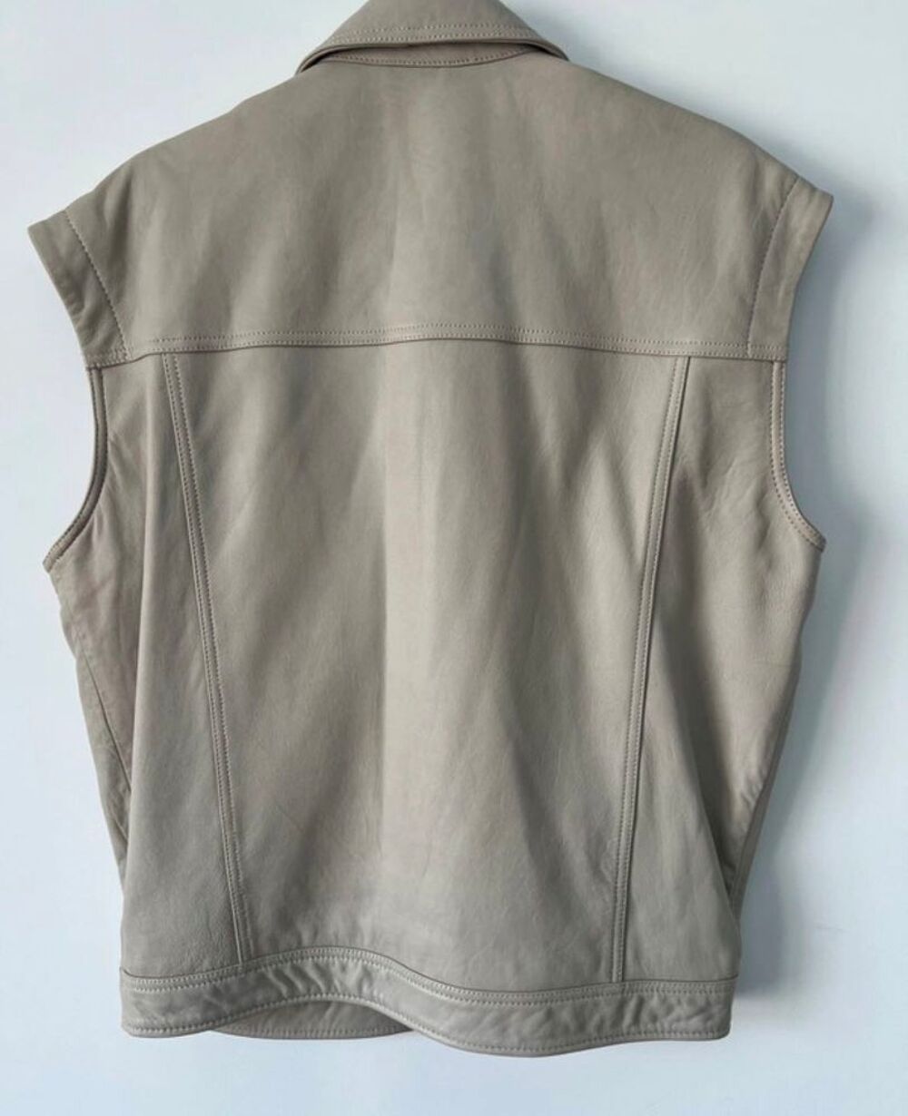 Veste en cuir Alter Ego disponible en couleur cr&egrave;me et noir Vêtements
