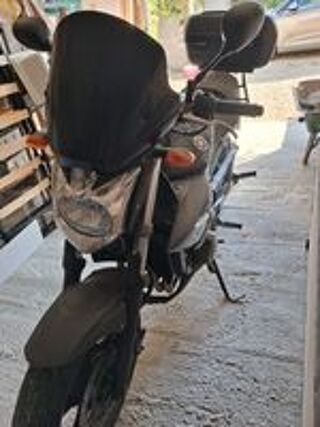 YAMAHA 2011 occasion 37500 Chinon