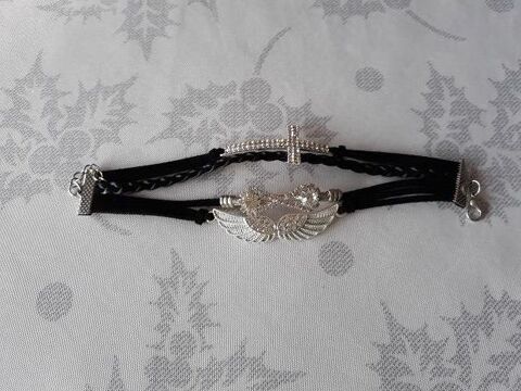 bracelet ange croix infini mode bijoux TV cosplay esoterique 8 F�ves (57)