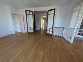  Appartement à louer 7 pièces 184 m² Nancy