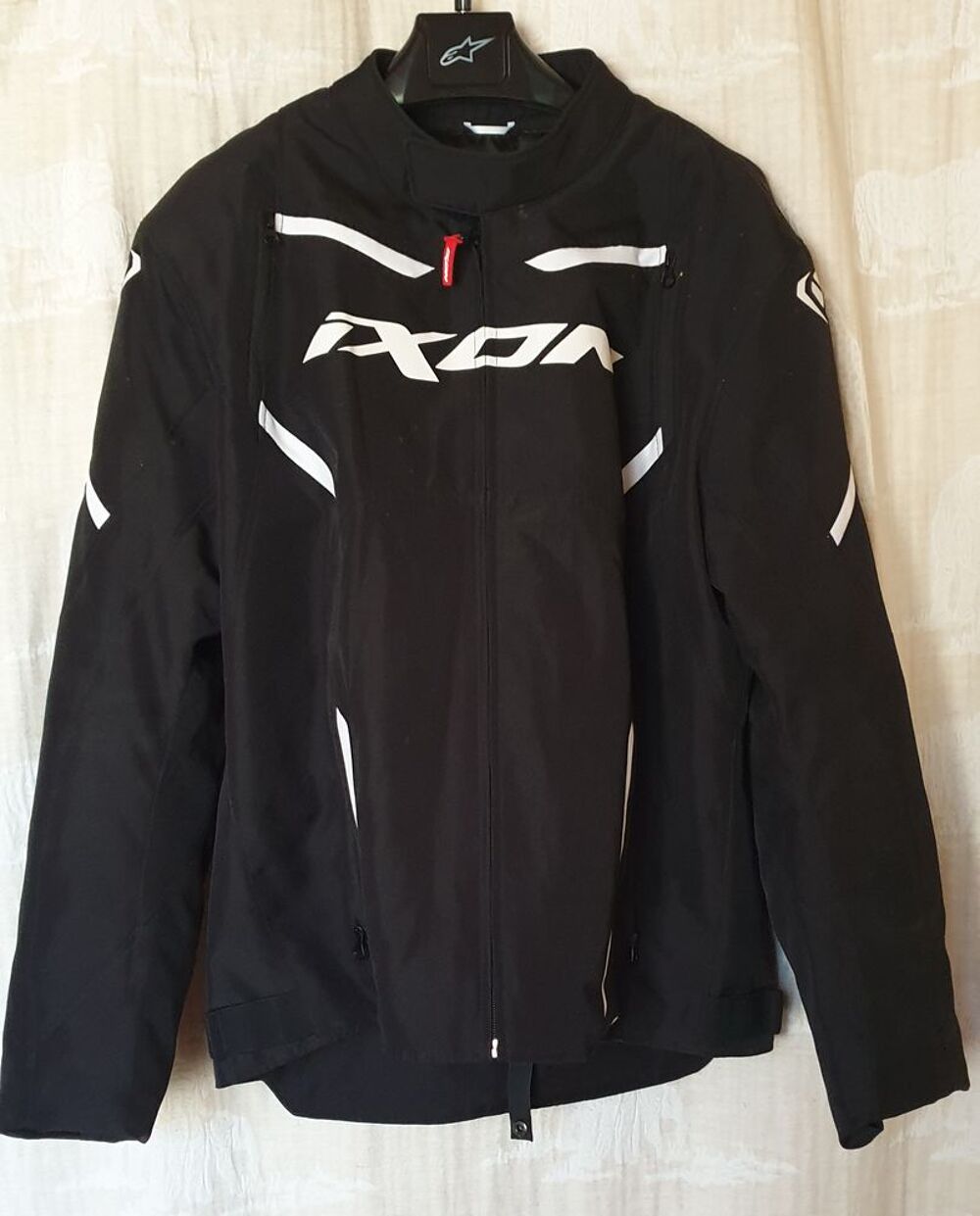 Blouson moto Vêtements