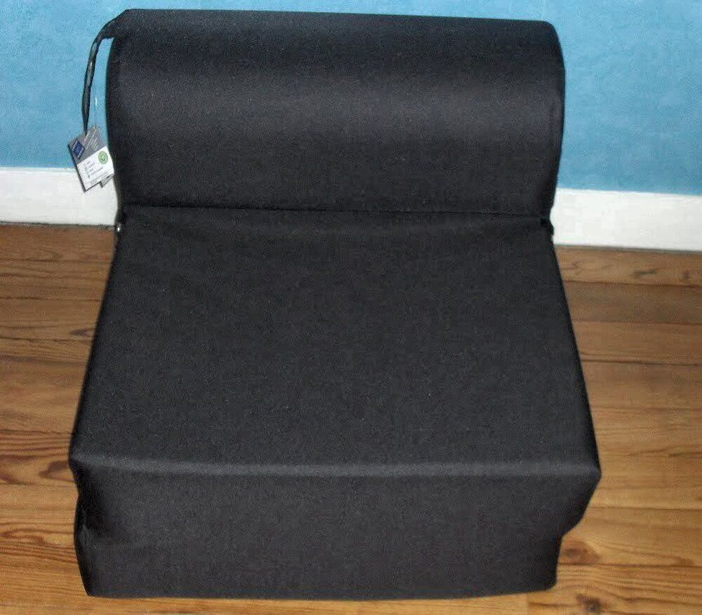 2 chauffeuses noires Meubles