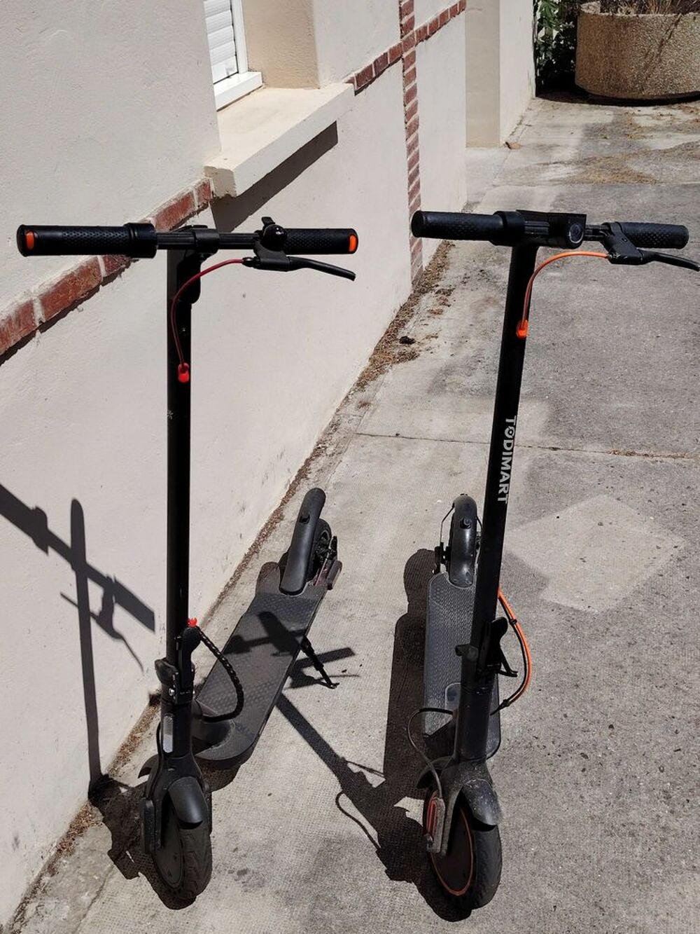 Trottinette &eacute;lectrique Vélos