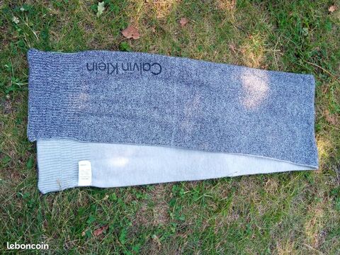 Longue �charpe Calvin Klein 10 Beauchamp (95)