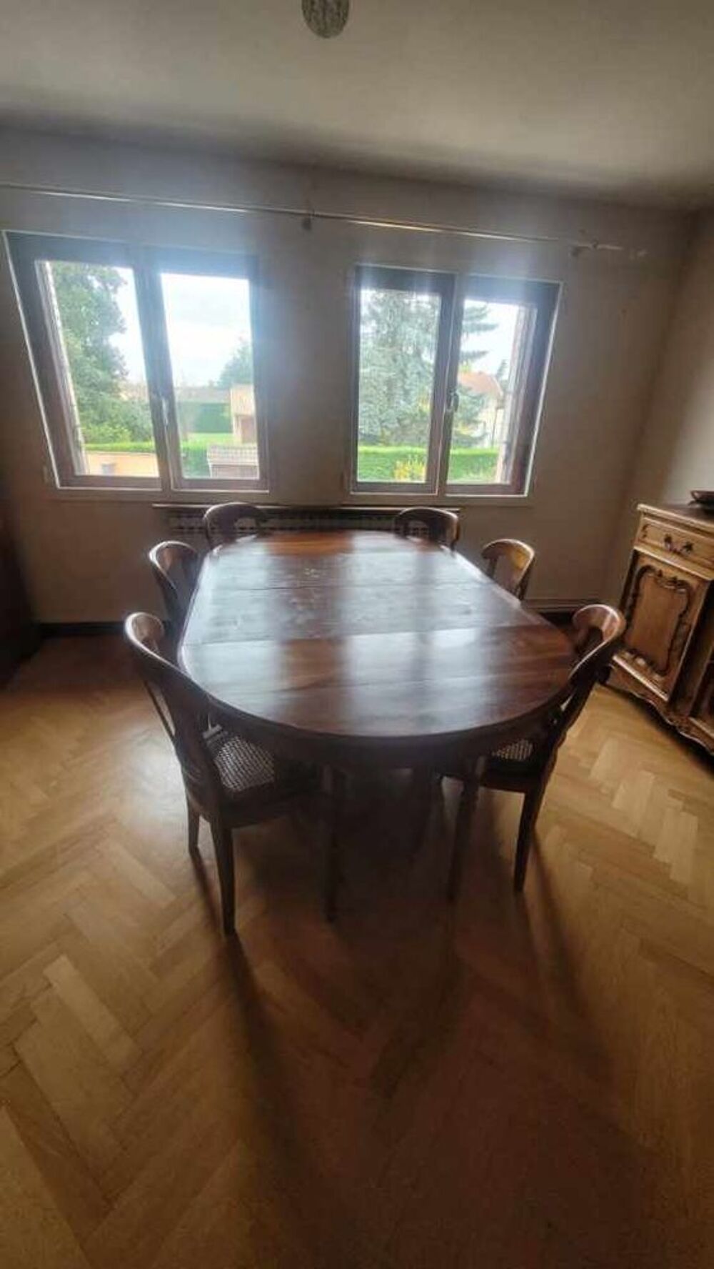 Salle &agrave; manger Meubles