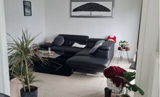  Appartement à louer 4 pièces 73 m²
