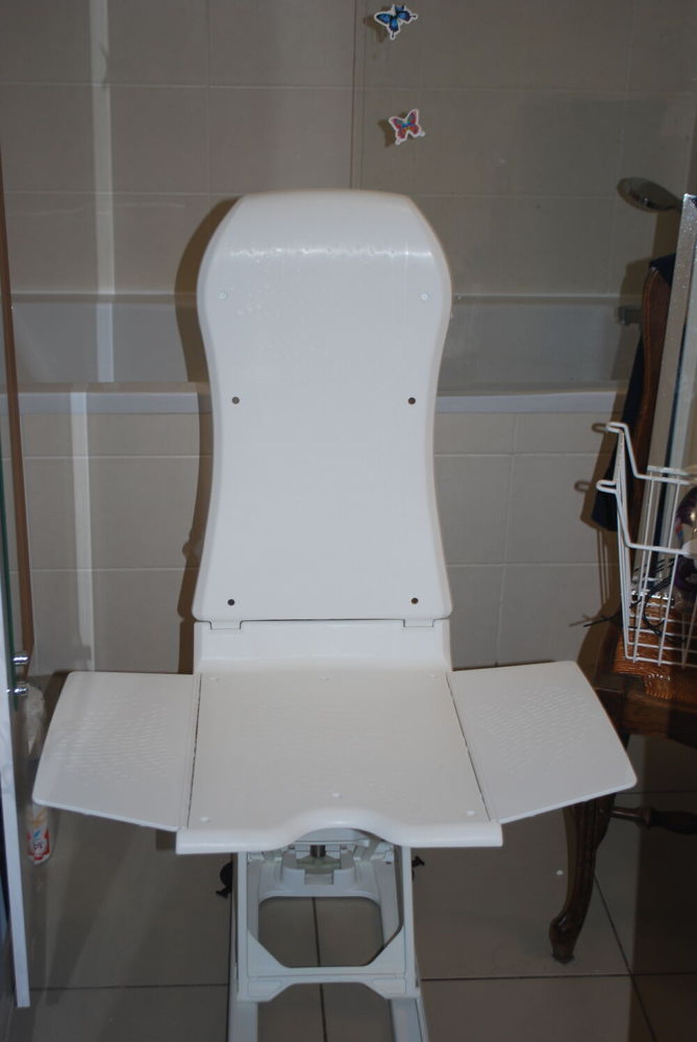 El&eacute;vateur de bain, neuf Meubles