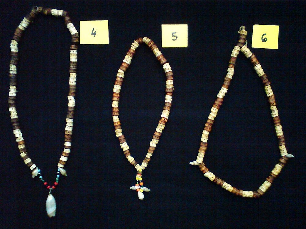 COLLIER COQUILLAGES MAURITANIE 2 Bijoux et montres
