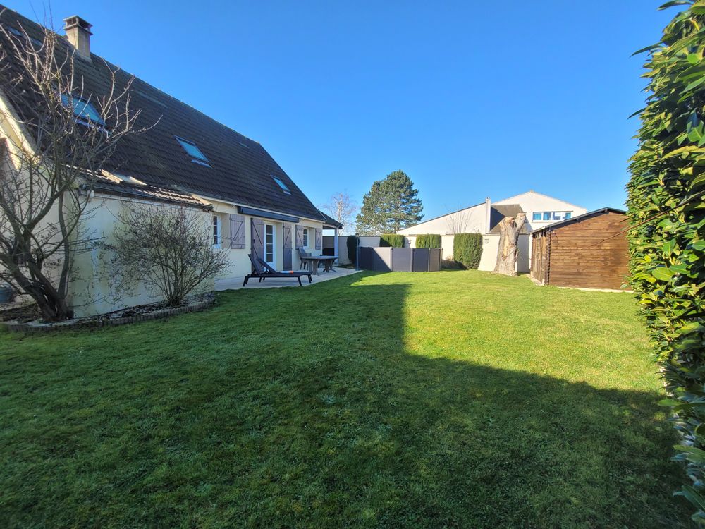 Vente Maison maison individuel à 15 minutes de Roissy CDG Rouvres