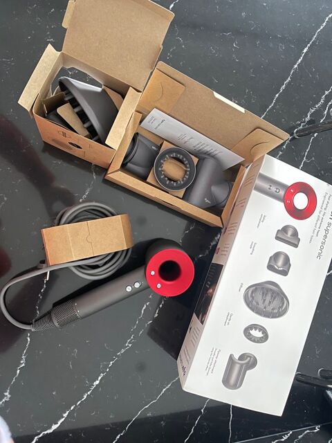 s�che cheveux Dyson 299 L�az (01)