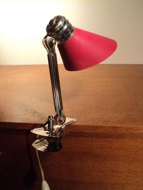 Ancienne Lampe Cocotte Vintage Rouge Systme  Pince. 45 Loches (37)