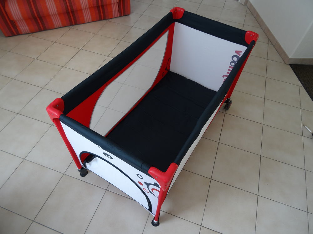 LIT PARAPLUIE tr&egrave;s bon &eacute;tat- Mobilier enfants