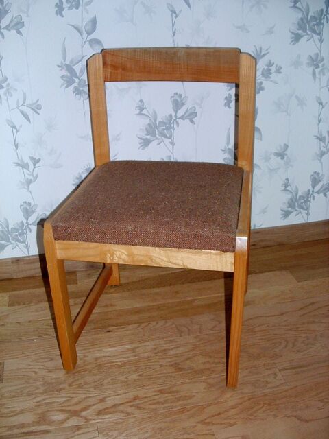 Chaise pin massif 7 �lancourt (78)