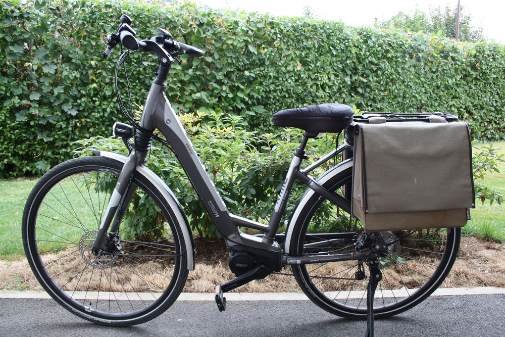 V&eacute;lo GIANT PRIME E+ 2 DISC LDS, ann&eacute;e 2015 ,136 km r&eacute;el Vélos