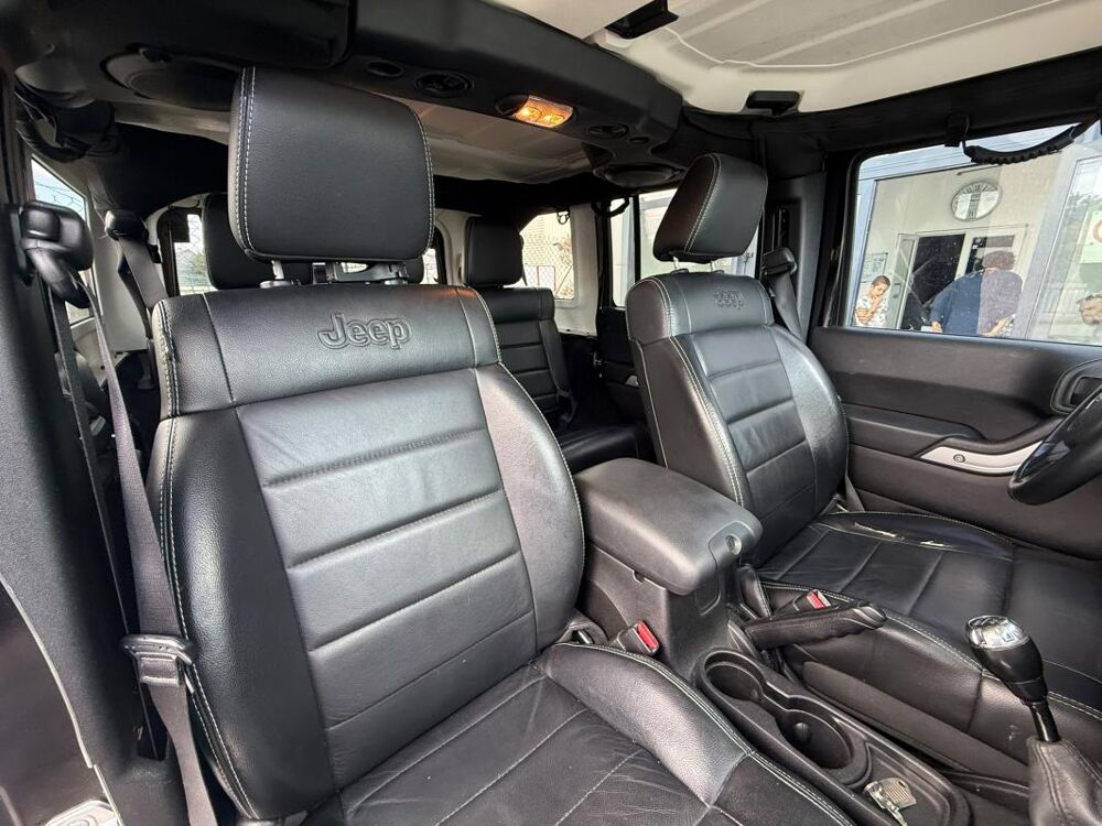 Wrangler SAHARA 2.8 CRD 4X4 200CH GARANTIE 6 MOIS / REPRISE POSSIBLE 2013 occasion 36300 Le Blanc